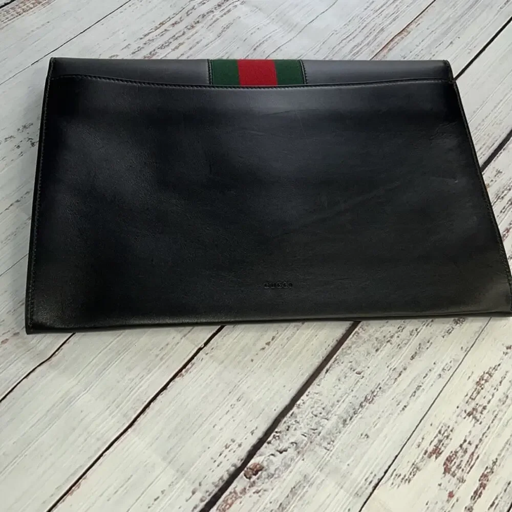 Gucci excellent used